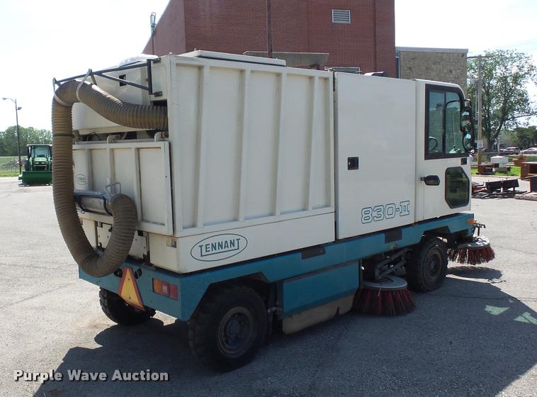 image for item DJ9645 Tennant 830 Series II street sweeper