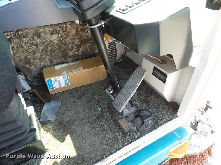 image for item DJ9645 Tennant 830 Series II street sweeper