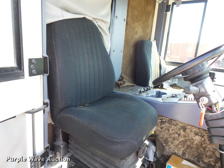 image for item DJ9645 Tennant 830 Series II street sweeper