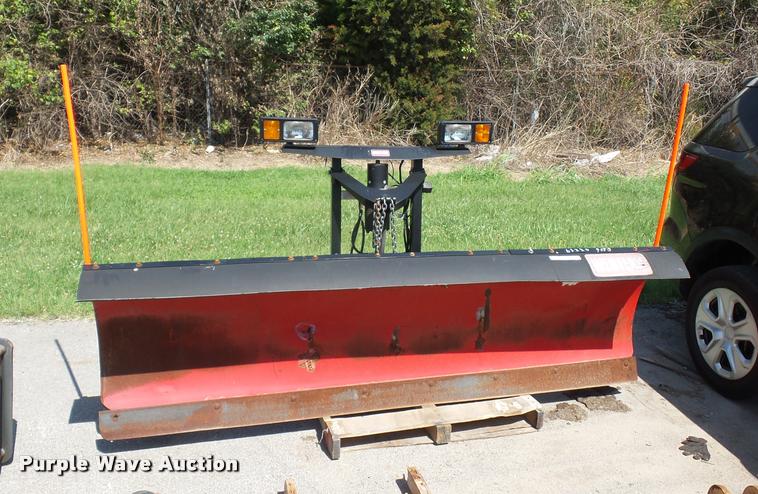 image for item DJ9647 Western snow plow