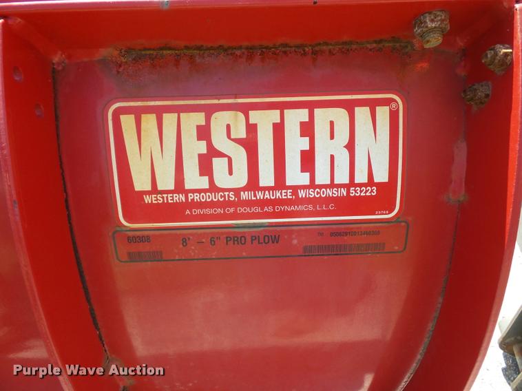 image for item DJ9647 Western snow plow
