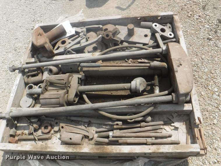 image for item DK9343 Hydraulic puller