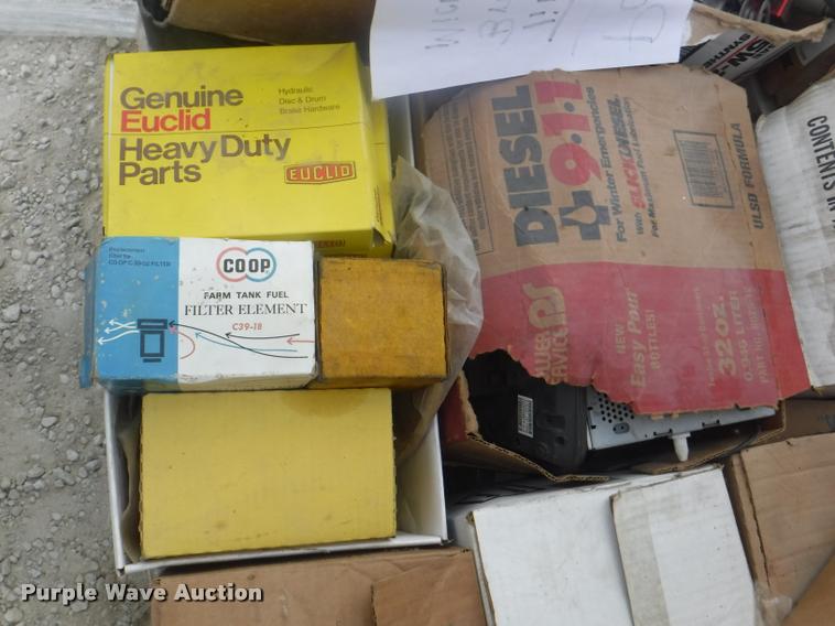 image for item DK9348 Parts and tools