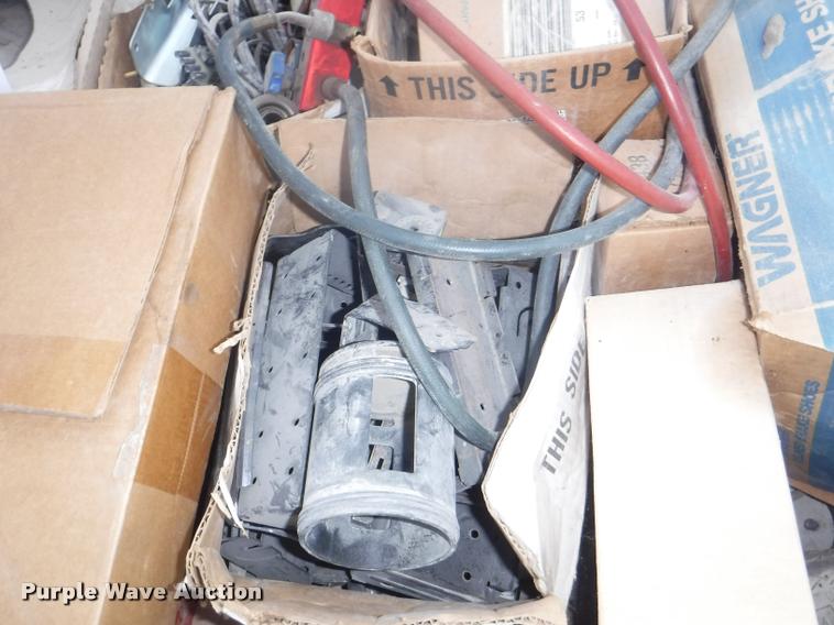 image for item DK9348 Parts and tools