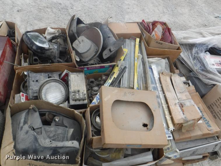 image for item DK9348 Parts and tools