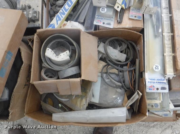 image for item DK9348 Parts and tools