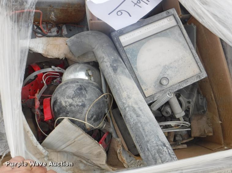 image for item DK9348 Parts and tools