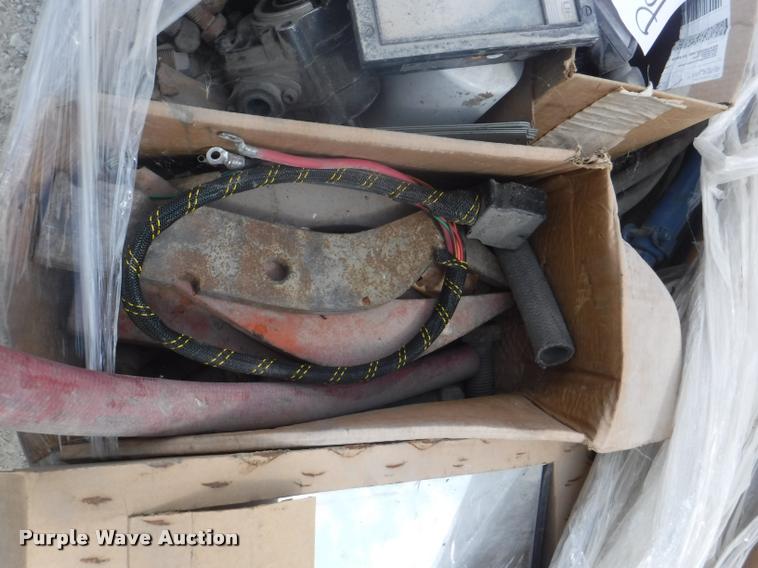 image for item DK9348 Parts and tools