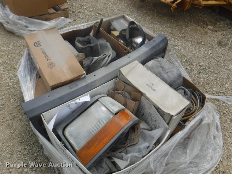 image for item DK9348 Parts and tools