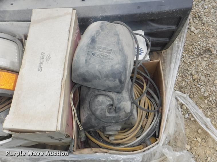 image for item DK9348 Parts and tools