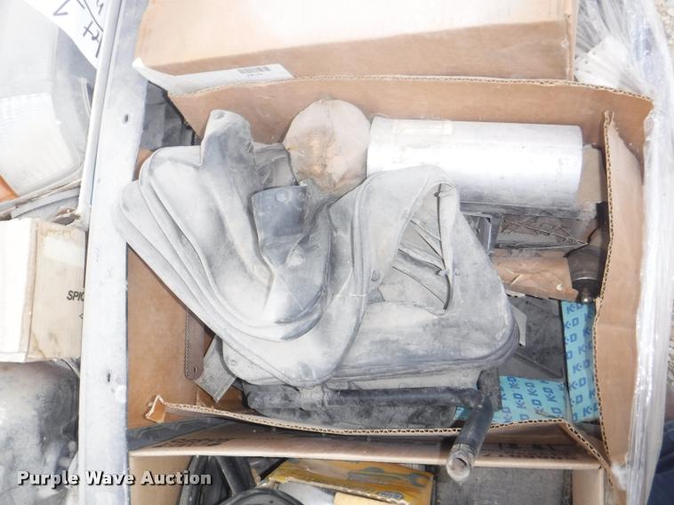 image for item DK9348 Parts and tools