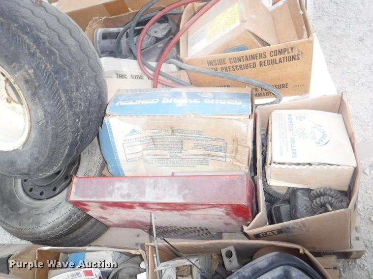 image for item DK9348 Parts and tools