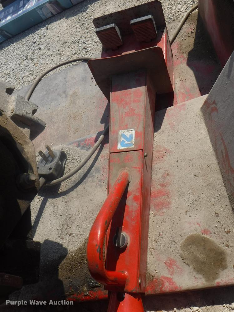 image for item DK9351 1990 Ravaglioli G90 tire machine