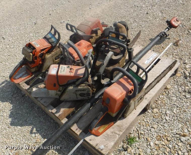 image for item DK9353 Lawn and garden equipment