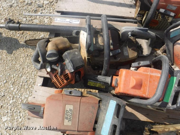 image for item DK9353 Lawn and garden equipment