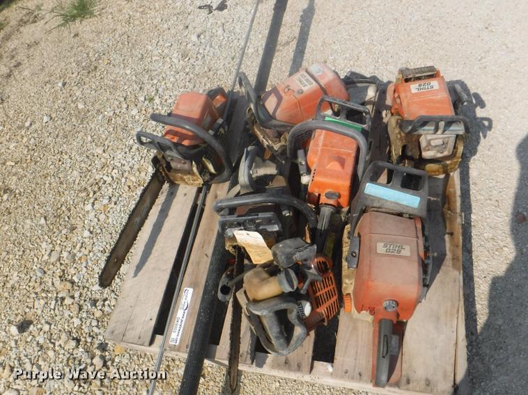 image for item DK9353 Lawn and garden equipment