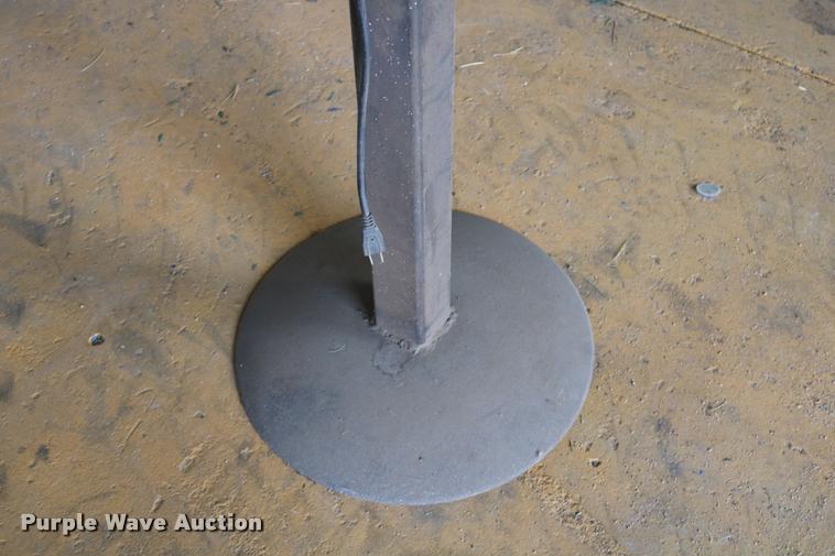 image for item DM9298 Delta DP200 shopmaster 10" drill press