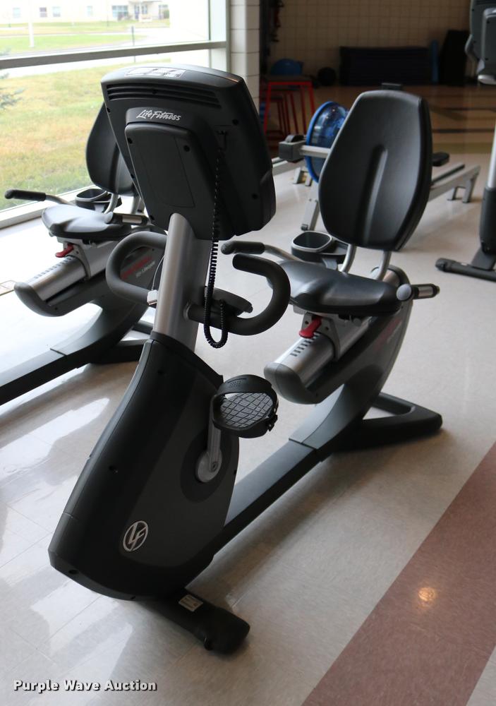image for item DM9317 Life Fitness 95R recumbent bike