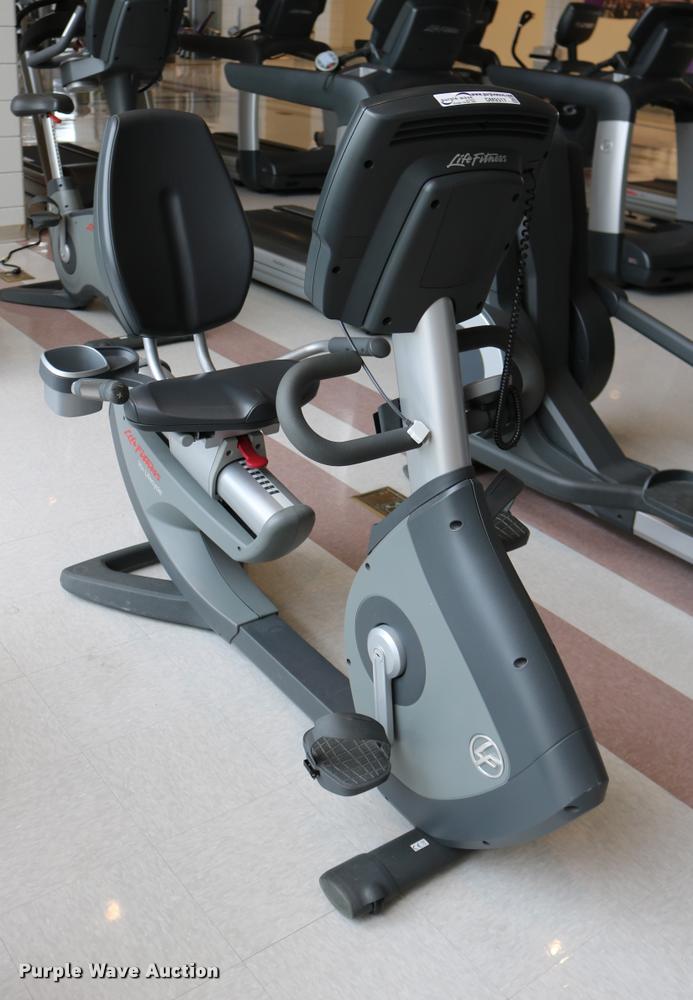 image for item DM9317 Life Fitness 95R recumbent bike