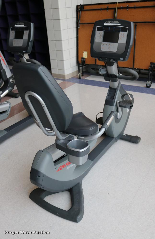 image for item DM9318 Life Fitness 95R recumbent bike