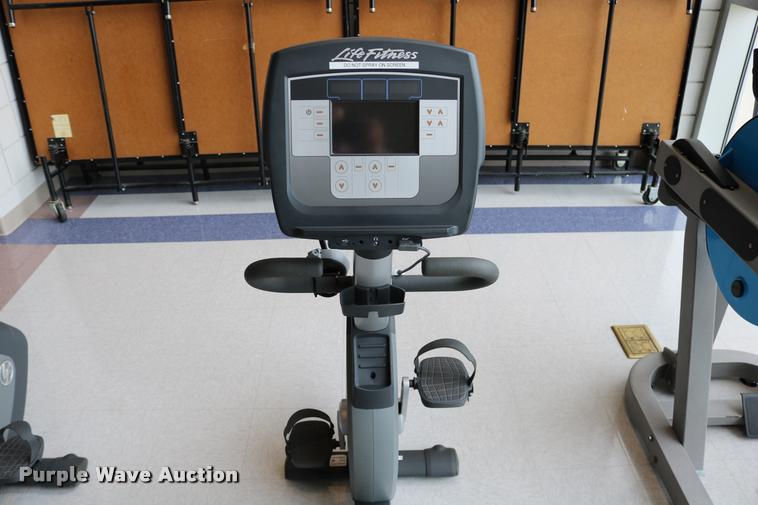 image for item DM9318 Life Fitness 95R recumbent bike