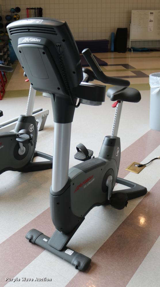 image for item DM9320 Life Fitness 95C stand up bike