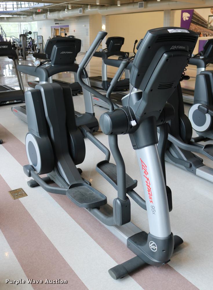 image for item DM9321 Life Fitness 95X elliptical