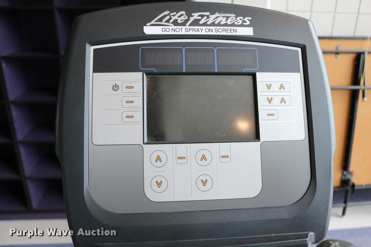 image for item DM9321 Life Fitness 95X elliptical
