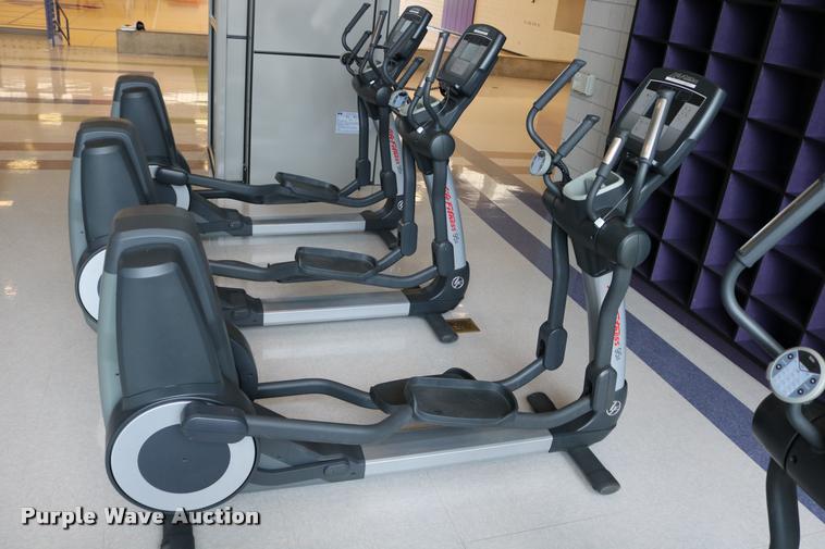 image for item DM9322 Life Fitness 95X elliptical