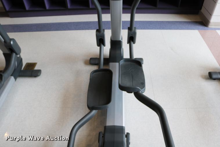image for item DM9322 Life Fitness 95X elliptical