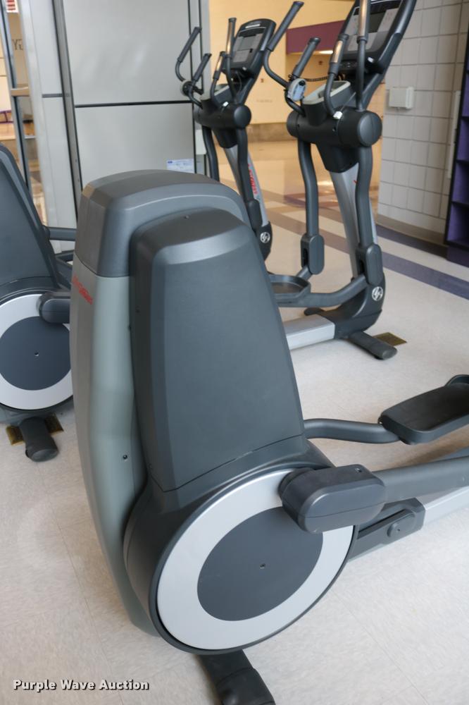 image for item DM9322 Life Fitness 95X elliptical