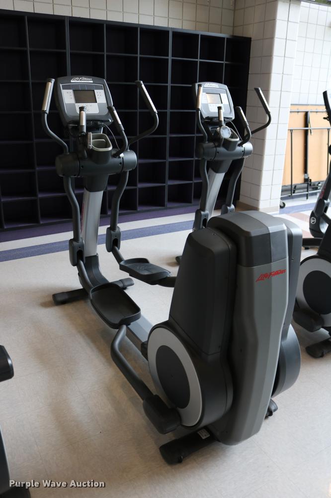 image for item DM9323 Life Fitness 95X elliptical