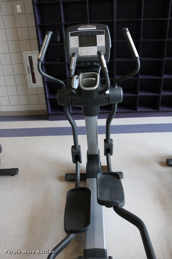 image for item DM9323 Life Fitness 95X elliptical
