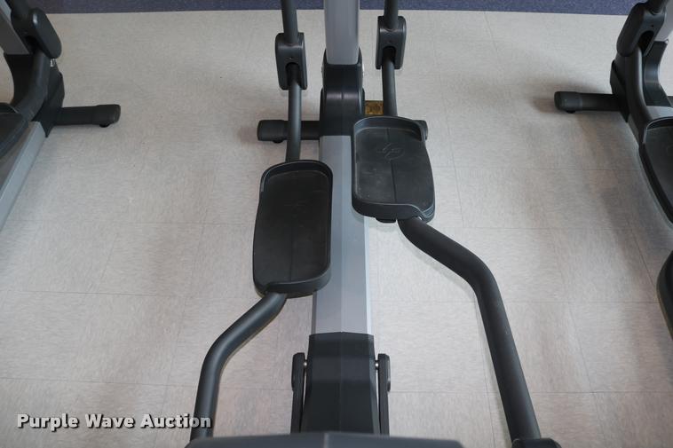 image for item DM9323 Life Fitness 95X elliptical