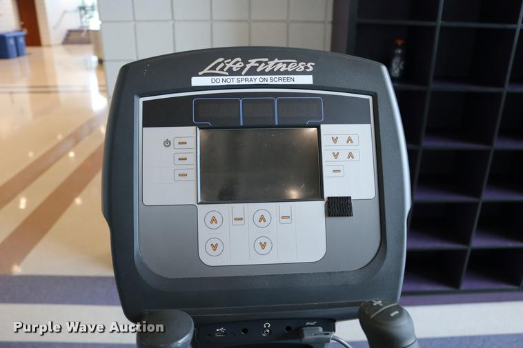 image for item DM9324 Life Fitness 95X elliptical