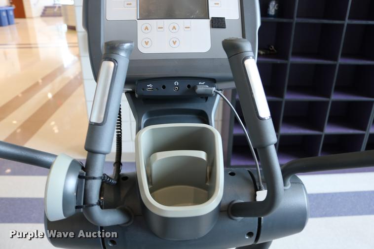 image for item DM9324 Life Fitness 95X elliptical