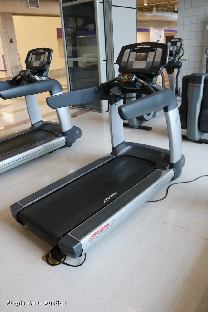 image for item DM9326 Life Fitness Flex Deck 95T treadmill