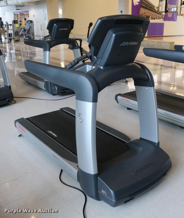 image for item DM9326 Life Fitness Flex Deck 95T treadmill