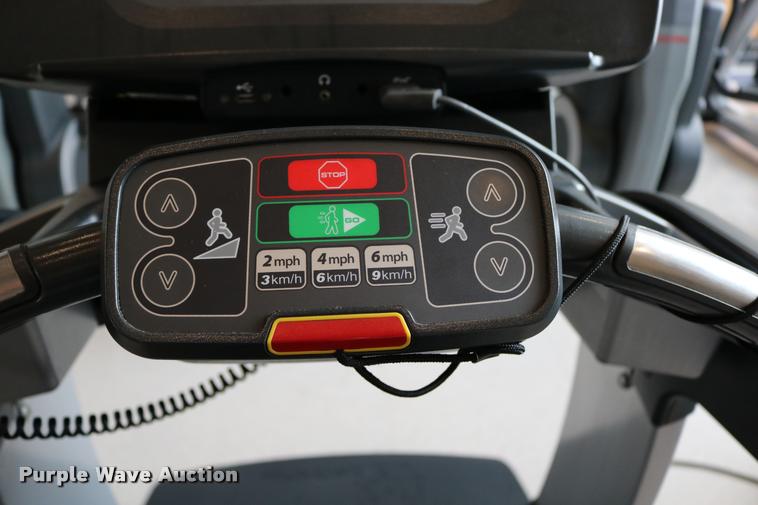 image for item DM9326 Life Fitness Flex Deck 95T treadmill