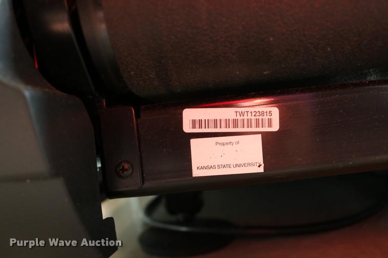 image for item DM9326 Life Fitness Flex Deck 95T treadmill