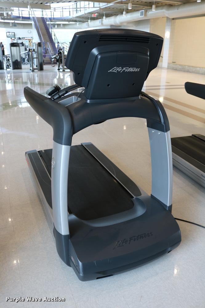 image for item DM9328 Life Fitness Flex Deck 95T treadmill