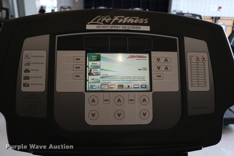 image for item DM9328 Life Fitness Flex Deck 95T treadmill
