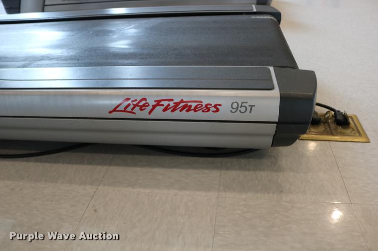 image for item DM9328 Life Fitness Flex Deck 95T treadmill