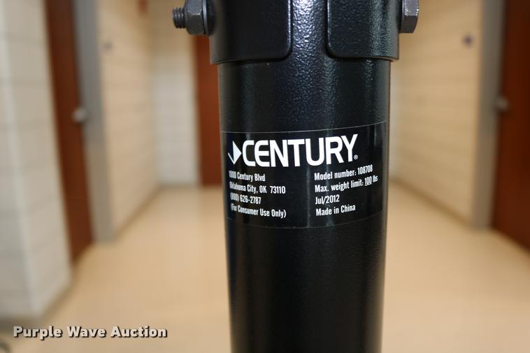 image for item DM9330 Century heavy bag holder