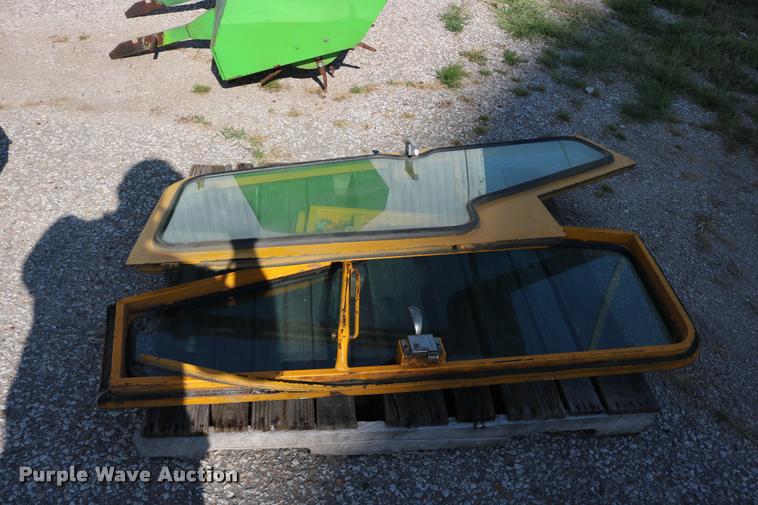 image for item DM9346 Excel Hustler 4600 ZTR lawn mower