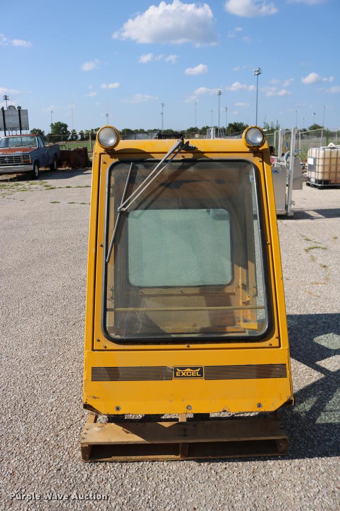 image for item DM9346 Excel Hustler 4600 ZTR lawn mower