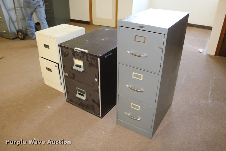 image for item DM9358 (3) filing cabinets