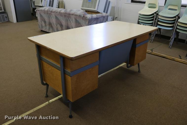 image for item DM9361 (2) desks