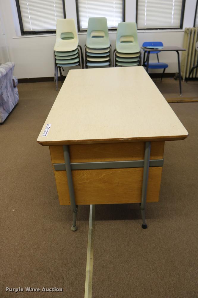 image for item DM9361 (2) desks