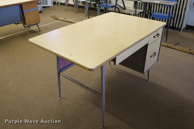 image for item DM9361 (2) desks
